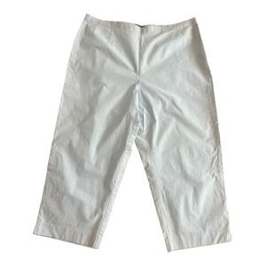 Van Heusen Light Blue Capris Women Size 16 NWT